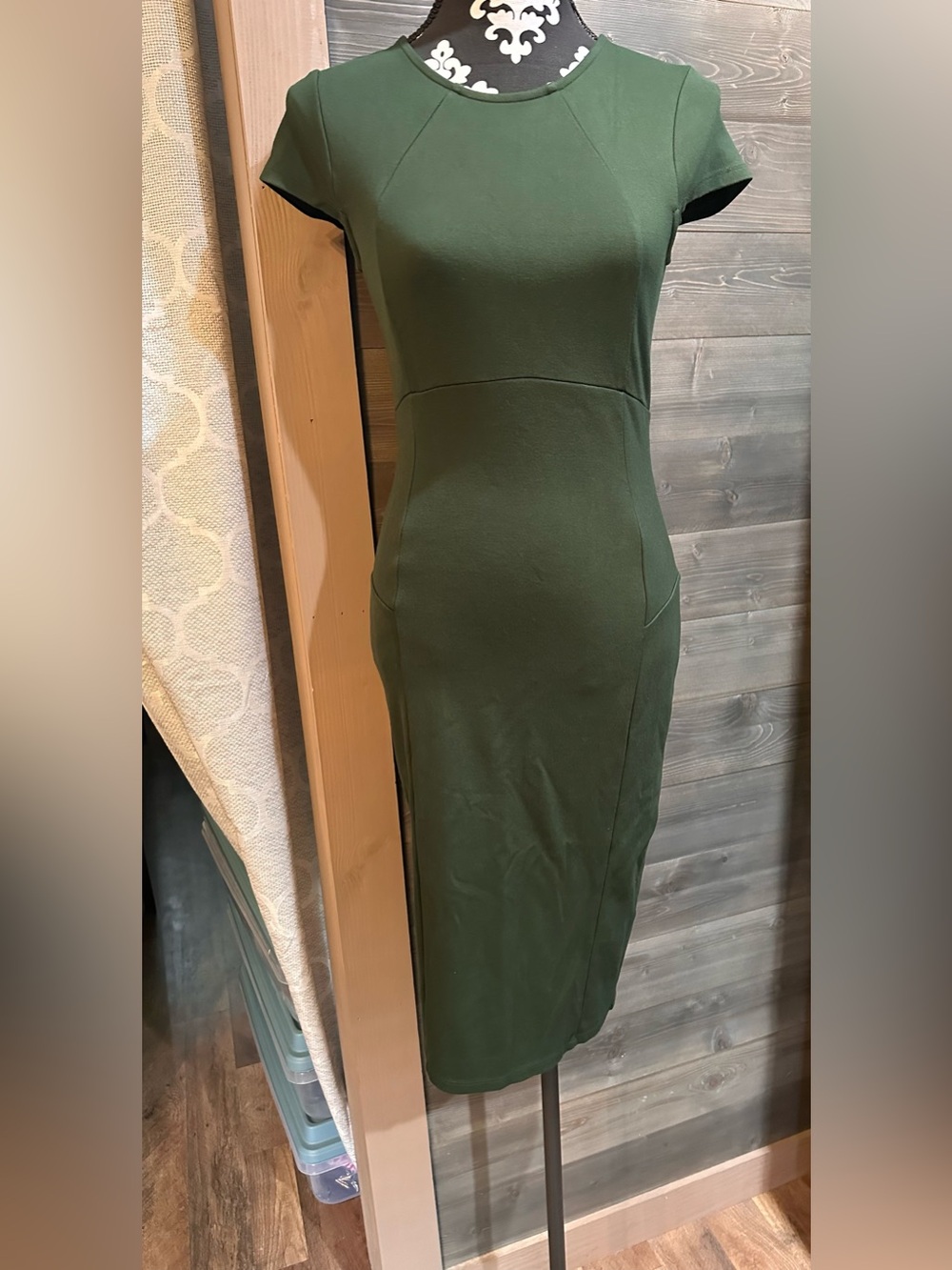 Felicity & Coco Olive Green Midi Sheath Dress size M